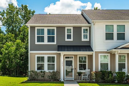 7813 Montview Rd, North Charleston, SC, 29418-2258 | Card Image