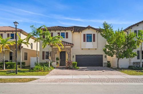 9331 W 35th Ave, Hialeah, FL, 33018-2057 | Card Image