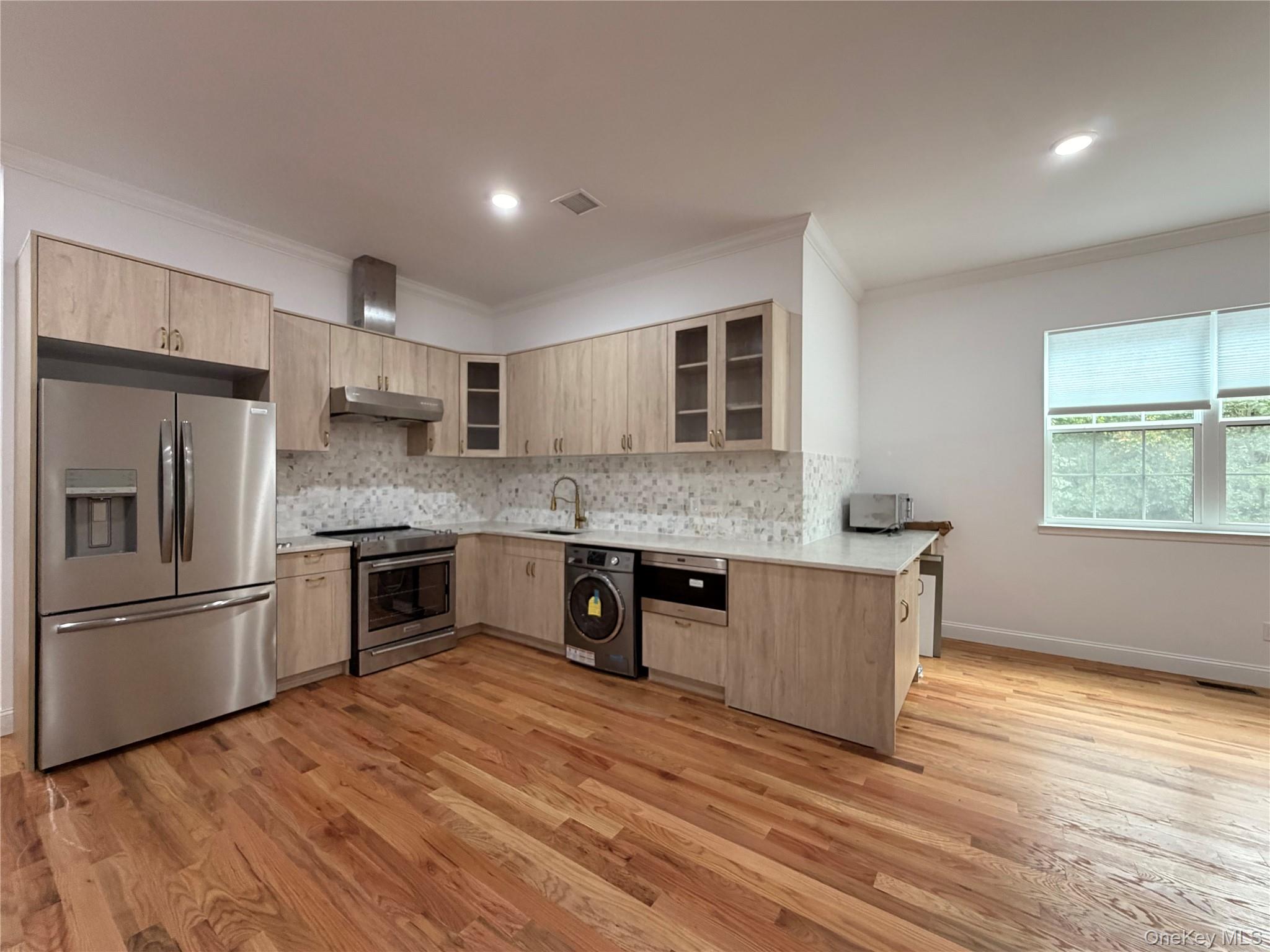 Residential Lease in Smithtown
