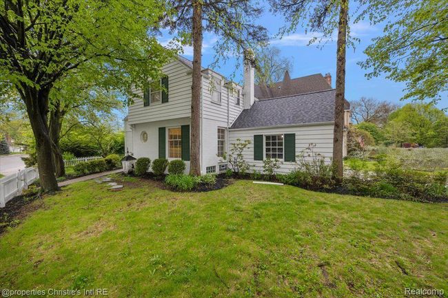 75 Grosse Pointe Blvd, House other with 3 bedrooms, 3 bathrooms and null parking in Grosse Pointe Farms MI | Image 24