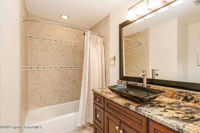 443 Hawthorne Ct, Townhouse with 2 bedrooms, 2 bathrooms and null parking in Indian Harbour Beach FL | Image 25