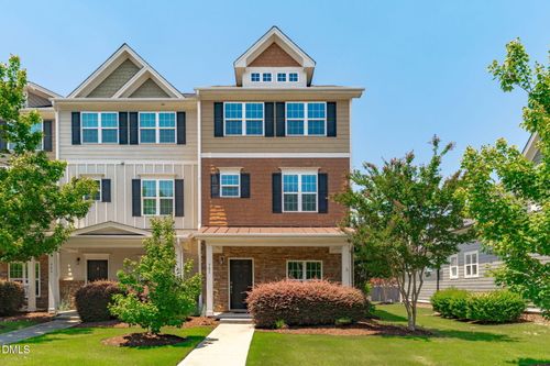 982 Tender Dr, Apex, NC, 27502-2406 | Card Image