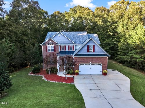319 River Knoll Dr, Clayton, NC, 27527-7583 | Card Image