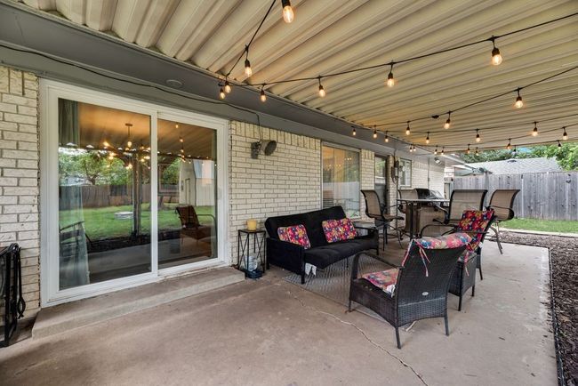 2003 Cypress St, House other with 3 bedrooms, 2 bathrooms and null parking in Gainesville TX | Image 32
