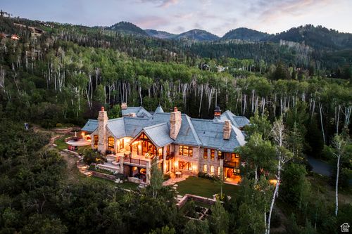17 White Pine Canyon Rd, Park City, UT, 84060-6508 | Card Image