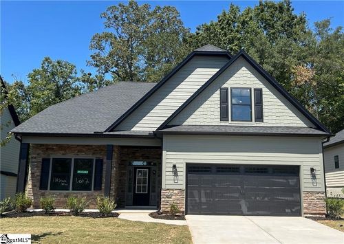 114 Shale Dr, Central, SC, 29630-9001 | Card Image