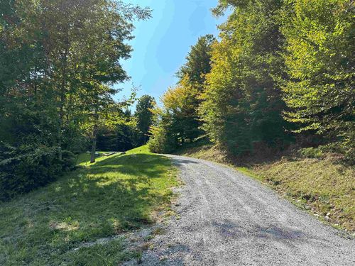 219 Deerwood Hl, South Londonderry, VT, 05155 | Card Image