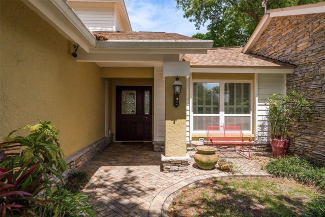 front entry | Image 5