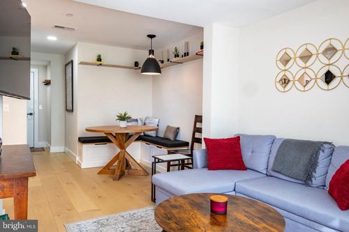 305-919 12th St Ne, WASHINGTON, DC, 20002-8992 | Card Image