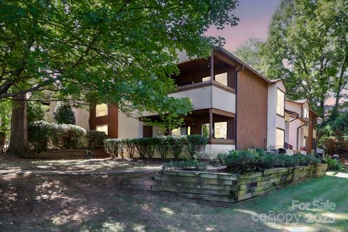 5719 Dockside Dr, Charlotte, NC, 28227-8140 | Card Image