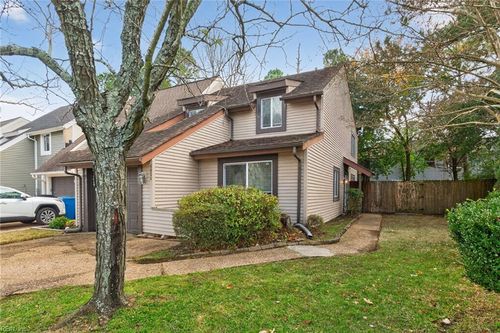 4058 Lake Ridge Cir, Virginia Beach, VA, 23452-2009 | Card Image