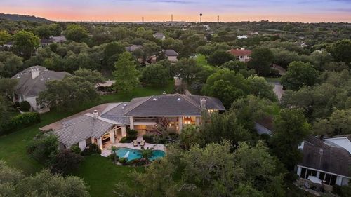 5 Championship Dr, The Hills, TX, 78738-1471 | Card Image