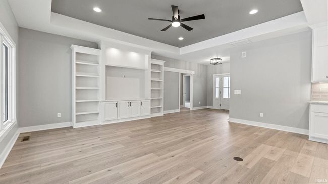 17810 Tullymore Ln, Condo with 3 bedrooms, 2 bathrooms and null parking in Leo IN | Image 12