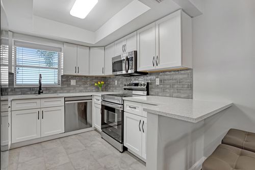 apt-g-2894 Crosley Dr E, West Palm Beach, FL, 33415-8409 | Card Image