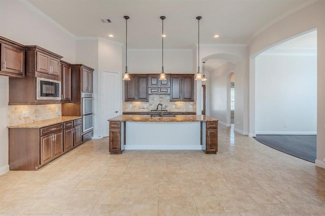 9319 Taylor Cliff Ln, House other with 5 bedrooms, 4 bathrooms and 2 parking in Cypress TX | Image 7