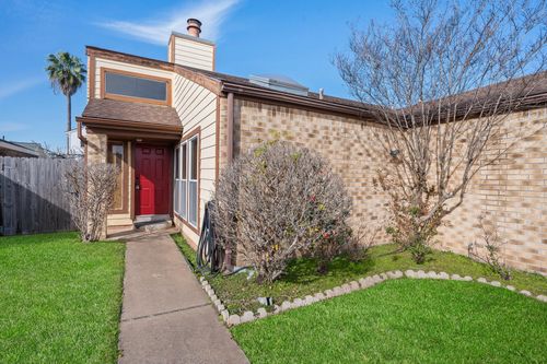 4330 Willow Beach Dr, Houston, TX, 77072-1950 | Card Image