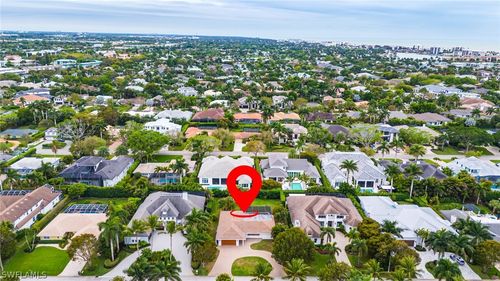 628 Binnacle Dr, Naples, FL, 34103-2724 | Card Image