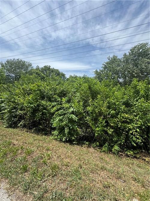 400 W Murray Street, Liberty, MO, 64068 | Card Image