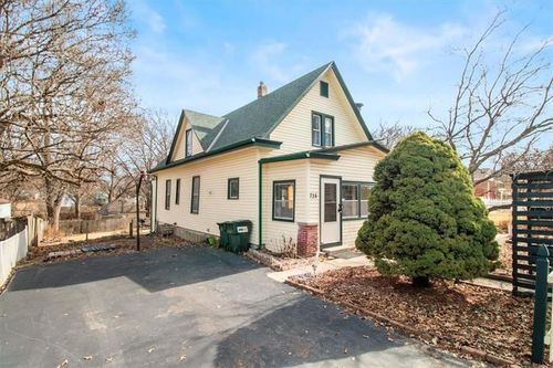 735 S Hawthorne Ave, Independence, MO, 64053-1732 | Card Image