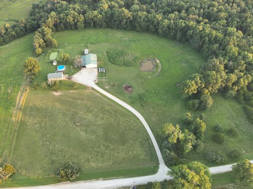 2262 County Road 2030, Clifton Hill, MO, 65244-2333 | Card Image