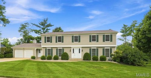 1567 Yarmouth Point Dr, Chesterfield, MO, 63017-5651 | Card Image