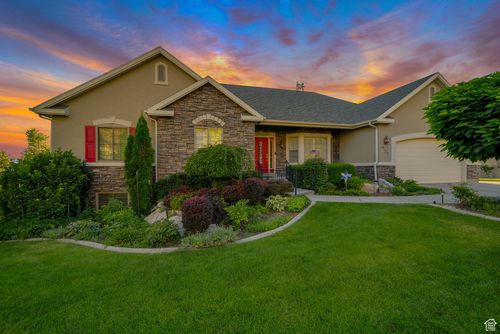 9157 N Canyon Heights Dr, Cedar Hills, UT, 84062-8778 | Card Image