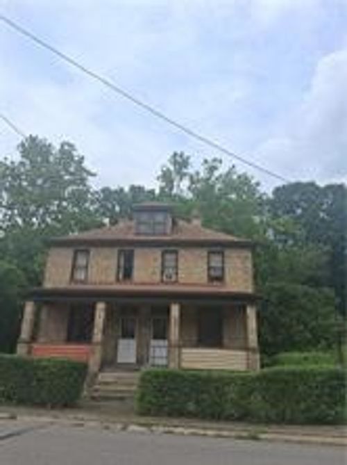 909 Mclaughlin Run Rd, Bridgeville, PA, 15017-2528 | Card Image