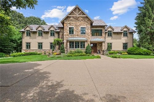 607 Fairwinds Ct, Greensburg, PA, 15601-7723 | Card Image