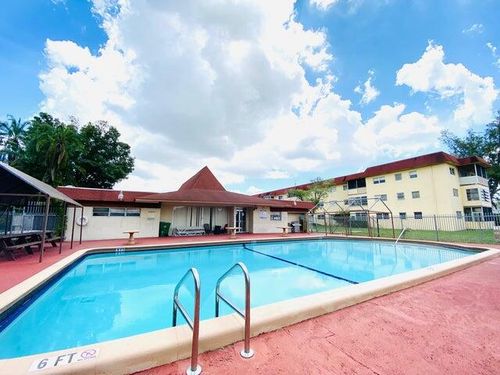 apt-204-4043 Nw 16th St, Lauderhill, FL, 33313-5827 | Card Image