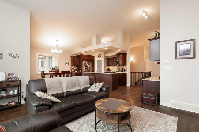 342 Sixmile Ridge S, House other with 4 bedrooms, 3 bathrooms and 4 parking in Lethbridge AB | Image 11