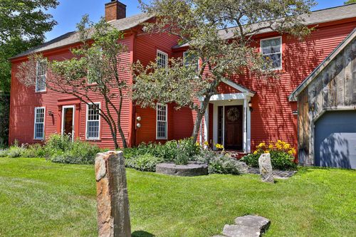 106 Rte 100, Weston, VT, 05161-5401 | Card Image