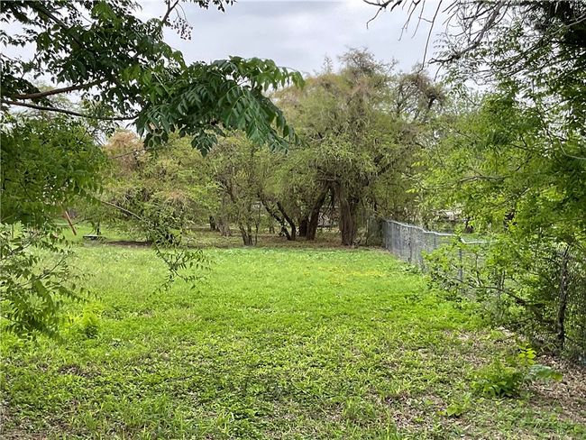 417 Avenue B, Home with 0 bedrooms, 0 bathrooms and null parking in Sinton TX | Image 6