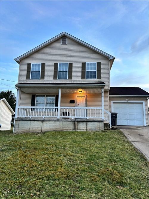 905 Hawthorne Street, Youngstown, OH, 44502 | Card Image