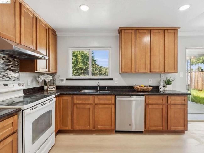 3549 Dormer Ave, House other with 3 bedrooms, 2 bathrooms and 2 parking in Concord CA | Image 11