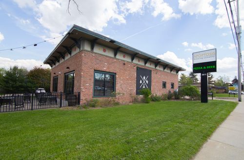 3811 S Westnedge Ave, Kalamazoo, MI, 49008-3127 | Card Image