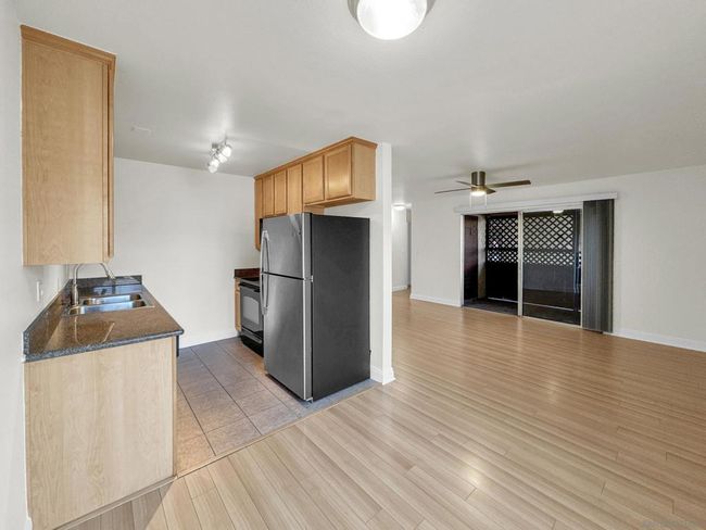 109 - 3535 Madison Ave, Condo with 1 bedrooms, 1 bathrooms and 1 parking in San Diego CA | Image 4
