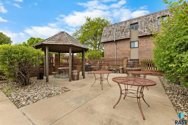 APT-102 - 3552 S Gateway Blvd, Condo with 2 bedrooms, 1 bathrooms and null parking in Sioux Falls SD | Image 16