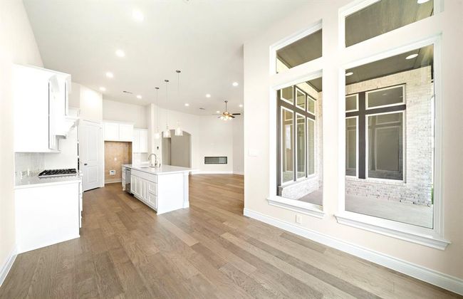 12406 Drifting Oakwood Ln, House other with 4 bedrooms, 3 bathrooms and 3 parking in Cypress TX | Image 12