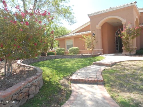 1201 Brown Ridge Pl, El Paso, TX, 79912-7352 | Card Image