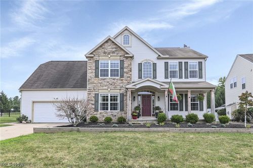 4075 Turnberry Dr, Medina, OH, 44256-4704 | Card Image
