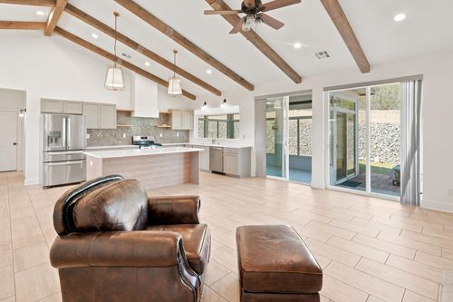 32 Kings Rd, Sandia Park, NM, 87047-9438 | Card Image