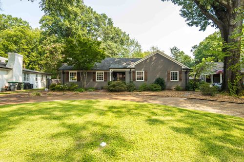 4713 Crossover Ln, Memphis, TN, 38117-5526 | Card Image