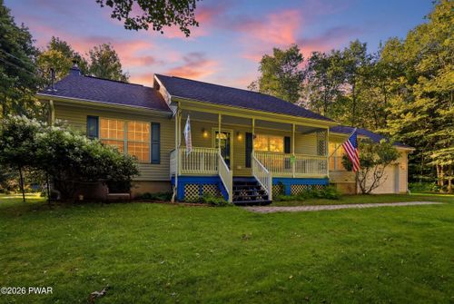 710 Hemlock Rd, Waymart, PA, 18472-4546 | Card Image
