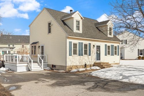 10 Fenwick Cir, Methuen, MA, 01844-5828 | Card Image