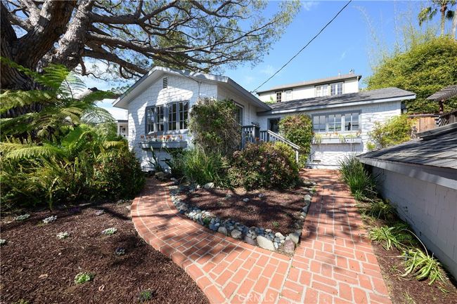 2130 Glenneyre St, House other with 2 bedrooms, 2 bathrooms and 2 parking in Laguna Beach CA | Image 6
