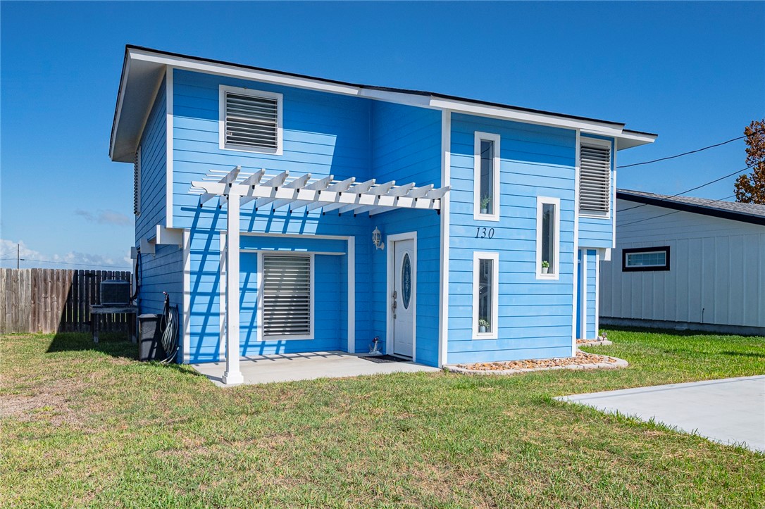 Port Ave, Rockport, TX 78382