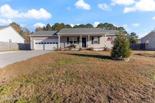 302 N Grazing Court, Sneads Ferry, NC, 28460 | Card Image