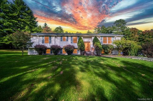 618 Hasbrouck Road, Fallsburg, NY, 12788 | Card Image