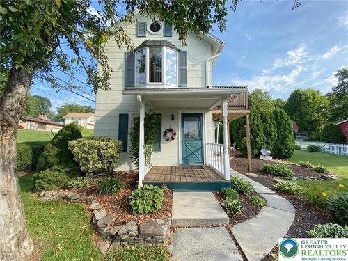7733 Lime St, Fogelsville, PA, 18051-1617 | Card Image