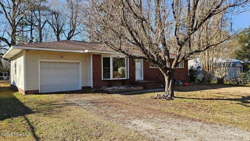 1509 Onslow Pines Rd, Jacksonville, NC, 28540-4396 | Card Image